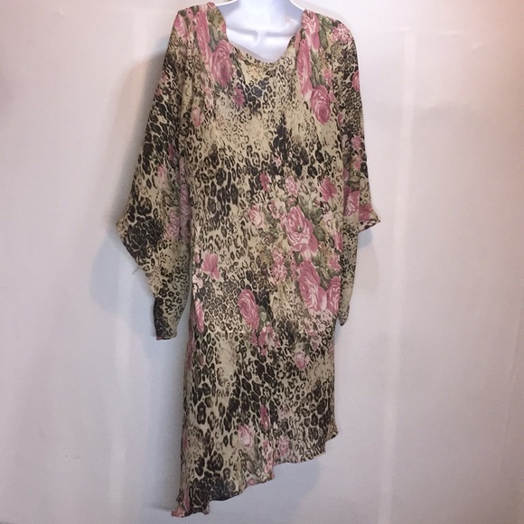 ❤️ RIKKI J NEW YORK SemiSheer A-Sym 3/4BellSleeve - Picture 2 of 5